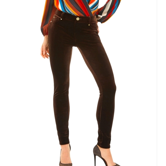 INC. Black Velvet skinny pants/leggings. Size 2 - Picture 1 of 11